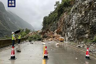 足球报：与穆帅交流1小时后，斯卢茨基感受到“核聚变级别”提升